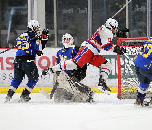7C8B4777 O