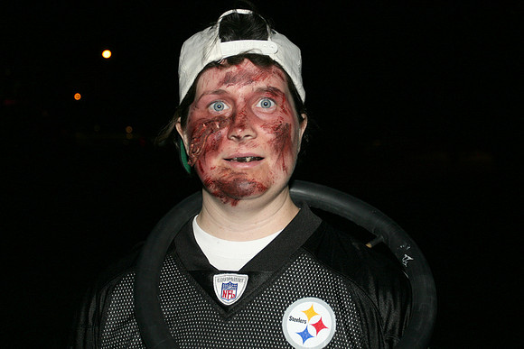 10-06-2 Halloween 76
