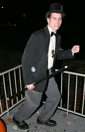 10-06-2 Halloween 45